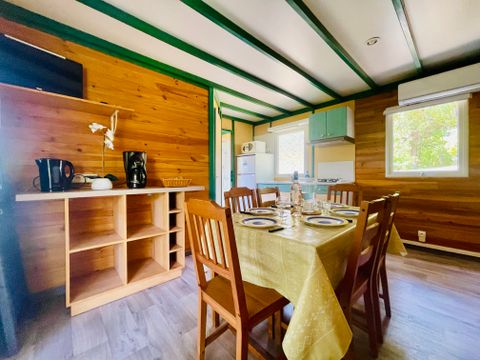 CHALET 6 personnes - Douglas Confort 32m2 climatisé - 2 chambres + Terrasse couverte 15m2 5/6 personnes