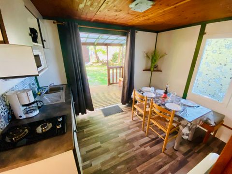 CHALET 5 personnes - Chalet Hibiscus Standard 20m² - 2 chambres + Terrasse couverte 10m²