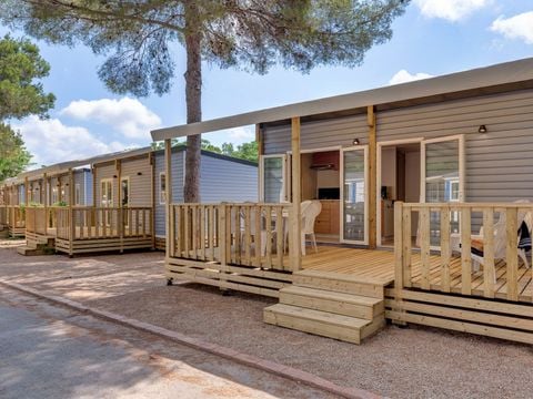 MOBILHOME 6 personnes - Comfort XL | 2 Ch. | 4/6 Pers. | Terrasse surélevée | Clim.