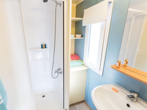Mobilhome 4 personnes - Mobilhome 4 personnes - Classic | 2 Ch. | 4 Pers. | Terrasse simple | Clim.
