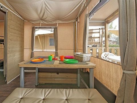 Tente en toile et en bois 5 personnes - Super Lodge | 2 Ch. | 4/5 Pers. | 1 SDB