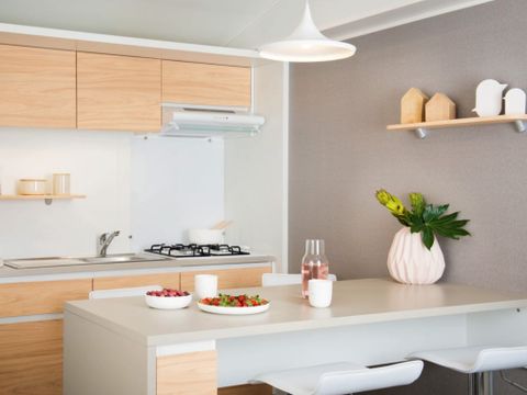 Mobilhome 6 personnes - Comfort XL | 2 Ch. | 4/6 Pers. | Terrasse surélevée | Clim. | TV
