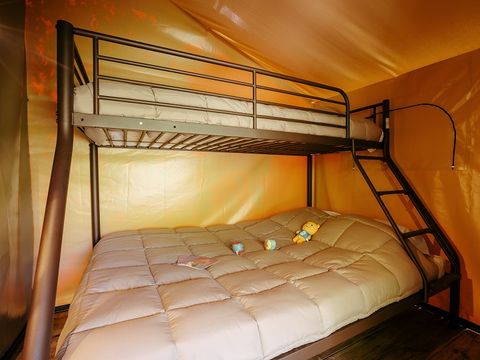 TENTE TOILE ET BOIS 5 personnes - Ecolodge BALI sans sanitaires et sans arrivée d'eau