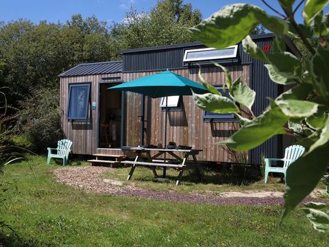 HÉBERGEMENT INSOLITE 4 personnes - Tiny House - 2 chambres