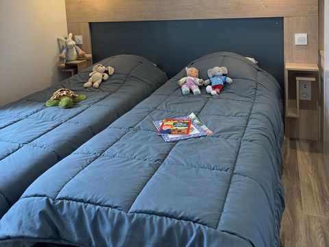 MOBILHOME 4 personnes - ELEGANCE 40m²  (2 chambres - 2 SDB - Climatisation) terrasse semi-couverte 27m² - Nouveauté 2024