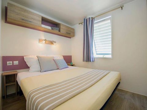 MOBILHOME 4 personnes - Classic | 2 Ch. | 4 Pers. | Terrasse surélevée | Clim.
