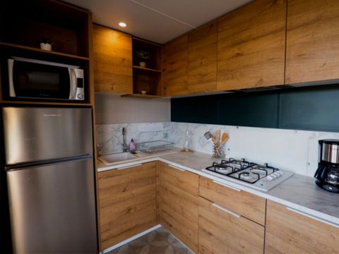 MOBILHOME 5 personnes - NEW 2023 ! Cottage MAGNOLIA + jacuzzi 32m² (2 chambres)