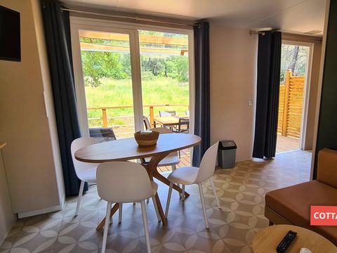 MOBILHOME 5 personnes - NEW 2023 ! Cottage MAGNOLIA + jacuzzi 32m² (2 chambres)