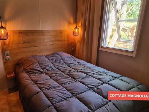 MOBILHOME 6 personnes - NEW 2023 ! Cottage MAGNOLIA + jacuzzi 32m² (2 chambres)