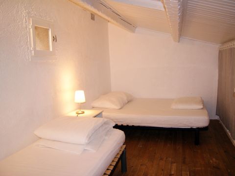 STUDIO 5 personnes - Studio CIGALOU + mezzanine