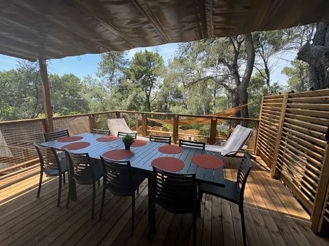 MOBILHOME 10 personnes - NEW 2024 Cottage Côté Jardin Jacuzzi (6/8P) PRESTIGE 3CH. 2SDB + TIPI 2 couchages