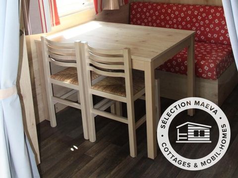 HÉBERGEMENT INSOLITE 4 personnes - Roulotte 3 Pièces 4 Personnes + TV