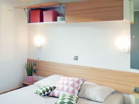 MOBILHOME 6 personnes - Mobil Home PMR Ty Lok 3 Pièces 4/6 Personnes + TV