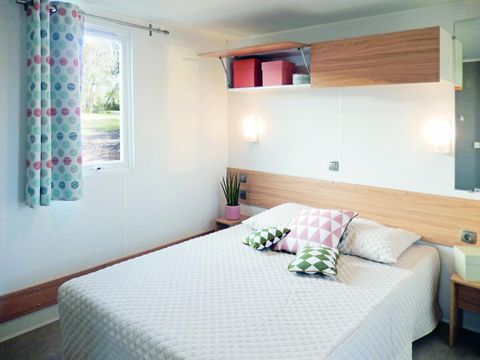 MOBILHOME 6 personnes - Mobil Home PMR Ty Lok 3 Pièces 4/6 Personnes + TV