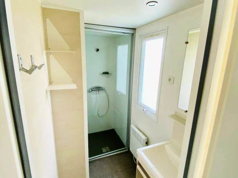 MOBILHOME 5 personnes - Mobil Home Ty Breizh 3 Pièces 5 Personnes + TV