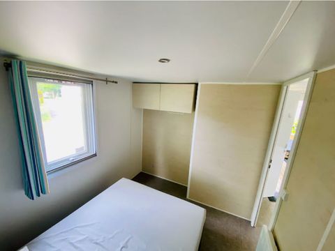 MOBILHOME 5 personnes - Mobil Home Ty Breizh 3 Pièces 5 Personnes + TV