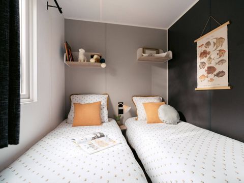 MOBILHOME 4 personnes - Mobil-home | Premium | 2 Ch. | 4 Pers. | Terrasse surélevée | Clim. | TV