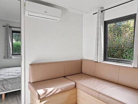 MOBILHOME 6 personnes - Mobil-home | Premium Exclusive | 3 Ch. | 6 Pers. | Terrasse couverte | 1 SDB | Clim. | TV