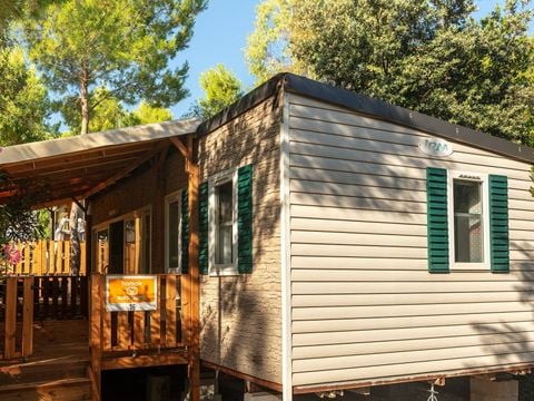 MOBILHOME 6 personnes - Mobil-home | Comfort | 3 Ch. | 6 Pers. | Terrasse couverte | 1 SDB | Clim. | TV