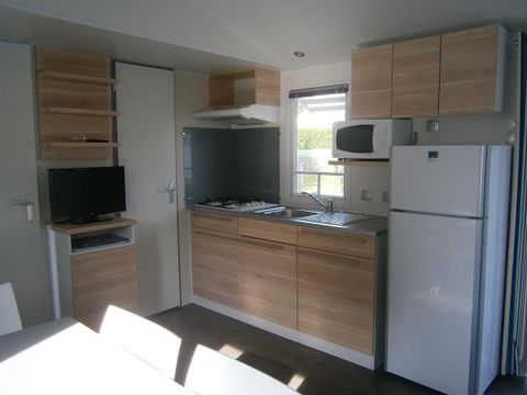 MOBILHOME 6 personnes - 3 chambres - terrasse bois - TV - 6 pers