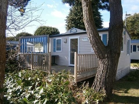 MOBILHOME 2 personnes - 20m² - 1 chambre - terrasse - TV -