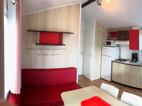 MOBILHOME 4 personnes - Mobil-Home 28 à 30  m² - 2 chambres - terrasse semi-couverte ou couverte - TV -