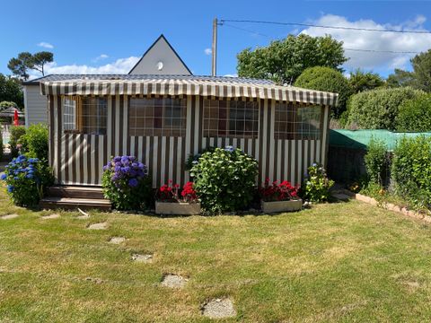 MOBILHOME 6 personnes - 3 chambres - terrasse couverte - TV -