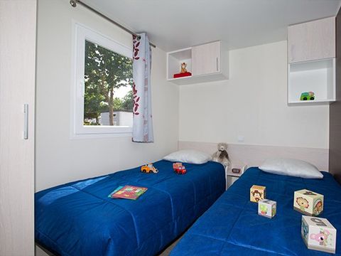 MOBILHOME 6 personnes - Comfort | 3 Ch. | 6 Pers. | Terrasse surélevée | Clim. | TV