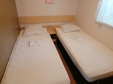 Mobilhome 6 personnes - Blueberry 3 PREMIUM -2 chambres 40m²- *Clim, terrasse, TV*