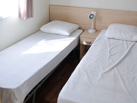 Mobilhome 6 personnes - Blueberry 3 PREMIUM -2 chambres 40m²- *Clim, terrasse, TV*