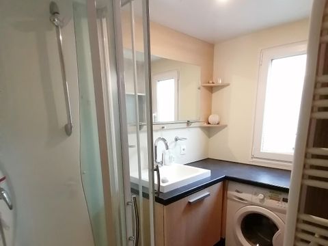 Mobilhome 4 personnes - Blueberry PREMIUM -2 chambres 32m²- *Clim, terrasse, TV*