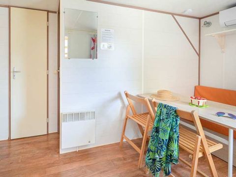 MOBILHOME 2 personnes - standard - 15 m² (1 chambre - climatisation - TV)