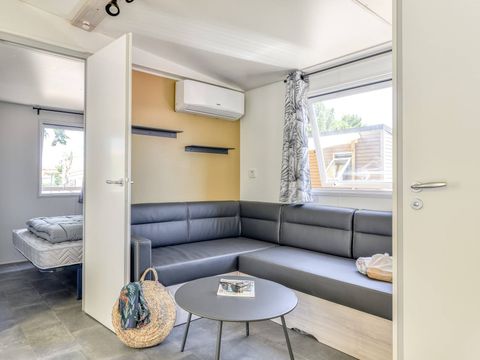 MOBILHOME 5 personnes - Premium | 2 Ch. | 5 Pers. | Terrasse surélevée | Clim.