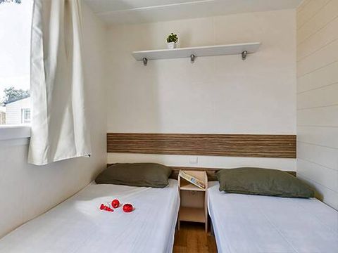 BUNGALOW 4 personnes - Mobil-home | Classic | 2 Ch. | 4 Pers. | Terrasse surélevée