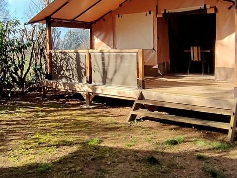 LODGE 5 personnes - Tente Lodge VICTORIA 20m² + 10m² terrasse couverte