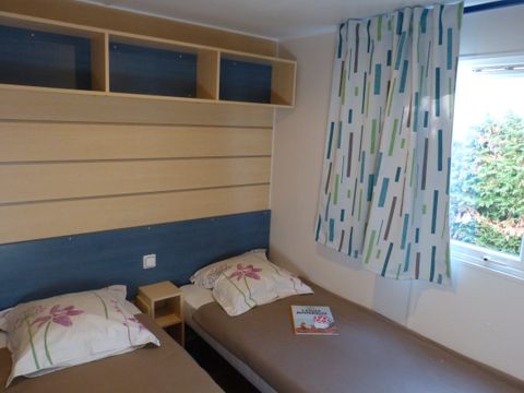 MOBILHOME 6 personnes - Mobil home 28m²  2 chambres + 15 m² terrasse semi-couverte