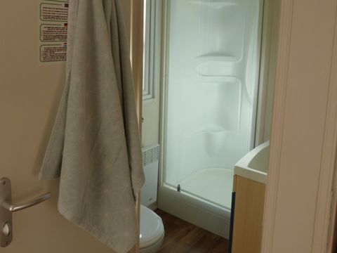 Mobilhome 2 personnes - 16m² - 1 chambre - Terrasse couverte 10m²