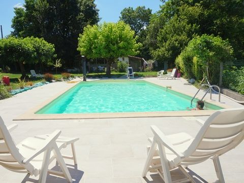 Camping Le Pas Des Biches - Camping Charente-Maritime