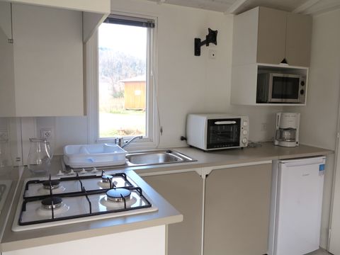 MOBILHOME 4 personnes - CHARADE - TV