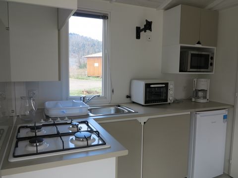 MOBILHOME 4 personnes - CHARADE - TV