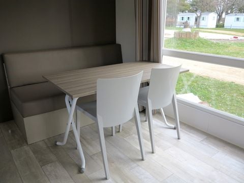 MOBILHOME 4 personnes - CHARADE - TV