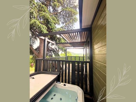 CHALET 5 personnes - Premium - Jacuzzi et vue montagne