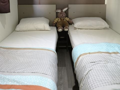 MOBILHOME 8 personnes - Mobil Home Essentiel - 4 chambres 8 pers