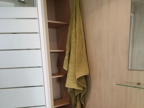 MOBILHOME 6 personnes - Mobil Home Essentiel - 3 chambres - 2 salles d'eau 6 pers