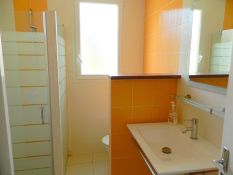 GÎTE 6 personnes - Gîte confort 2 chambres 6 pers