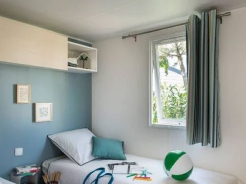 MOBILHOME 8 personnes - Mobil home Confort - 4 chambres - 2 salles d'eau 8 pers