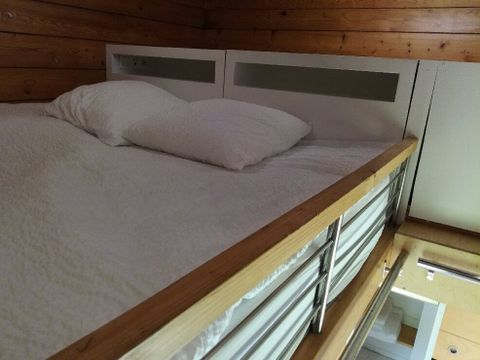 HÉBERGEMENT INSOLITE 2 personnes - CARRE DÉTOILES avec Spa privatif