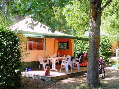 BUNGALOW TOILÉ 4 personnes - CYRUS