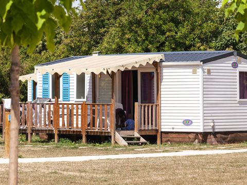 MOBILHOME 4 personnes - Mobil-home | Classic | 2 Ch. | 4 Pers. | Terrasse surélevée | Clim. | TV