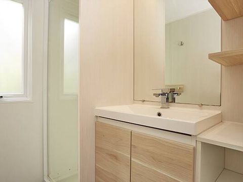 MOBILHOME 6 personnes - Mobil-home | Comfort | 3 Ch. | 6 Pers. | Terrasse simple | TV